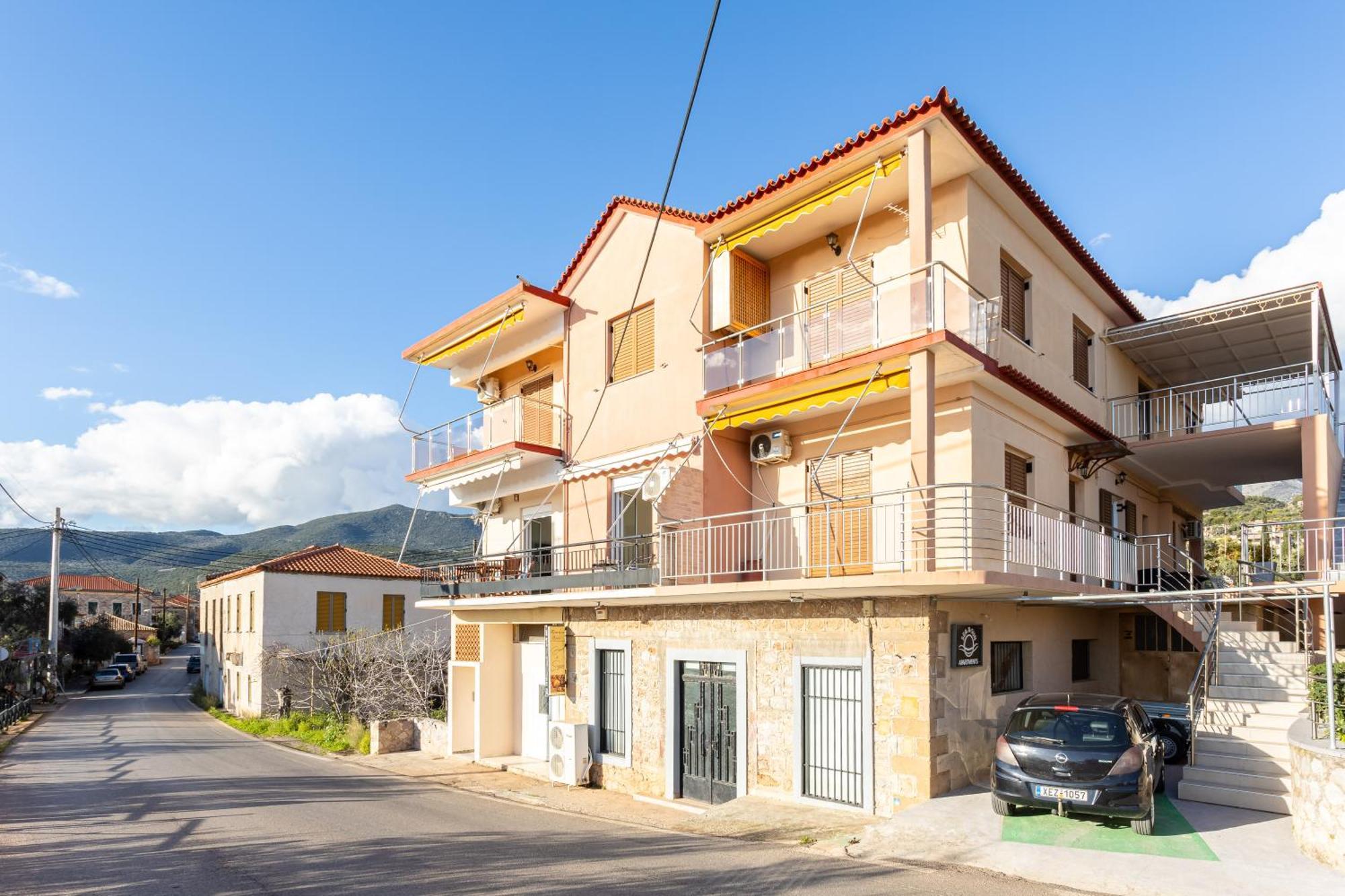 Sunset Serenity - Kardamili Seaside Getaway Bagian luar foto