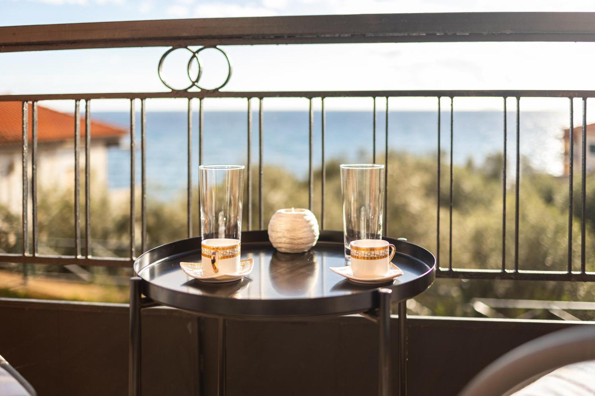 Sunset Serenity - Kardamili Seaside Getaway Bagian luar foto